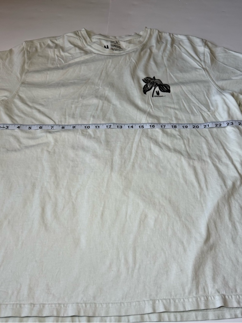 Men's White Short-Sleeve Graphic Pocket-Print Tee - Picture 5 of 7